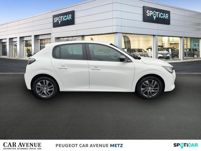 Used PEUGEOT 208 1.2 PureTech 100ch S&S Active Business 2022 Blanc Banquise (O) € 11249 in Metz