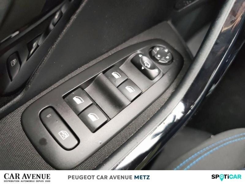 Used PEUGEOT 208 1.2 PureTech 82ch E6.c Signature 5p 2019 Gris Artense € 9990 in Metz