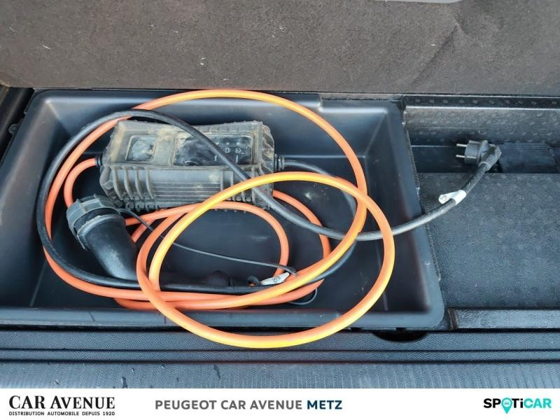 Used PEUGEOT 3008 HYBRID 225ch GT Line e-EAT8 10cv 2020 Gris Platinium (M) € 21990 in Metz