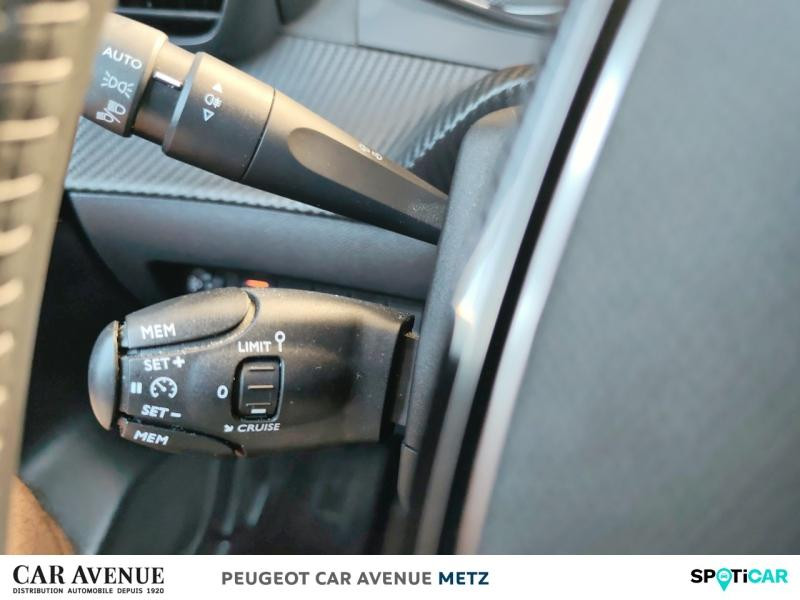 Occasion PEUGEOT 208 1.2 PureTech 100ch S&S Style 2022 Blanc Banquise (O) 13449 € à Metz