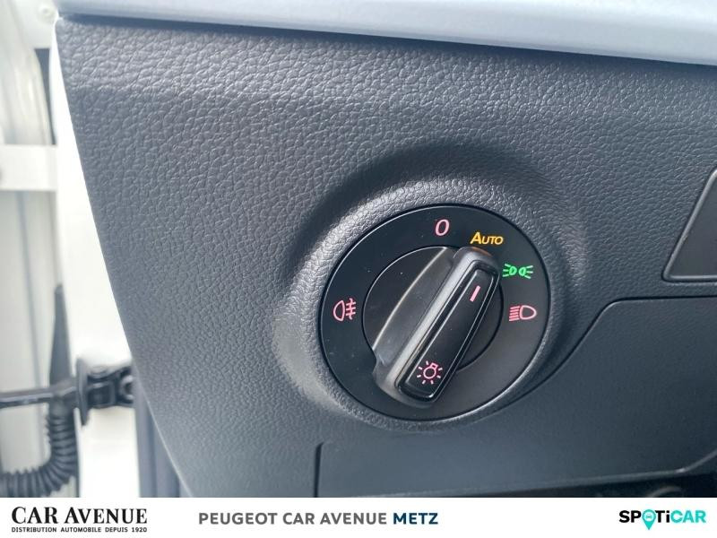 Used SEAT Arona 1.0 TSI 115ch Copa DSG7 2024 Blanc Nevada Métal/Toit Noir Minuit € 21490 in Metz