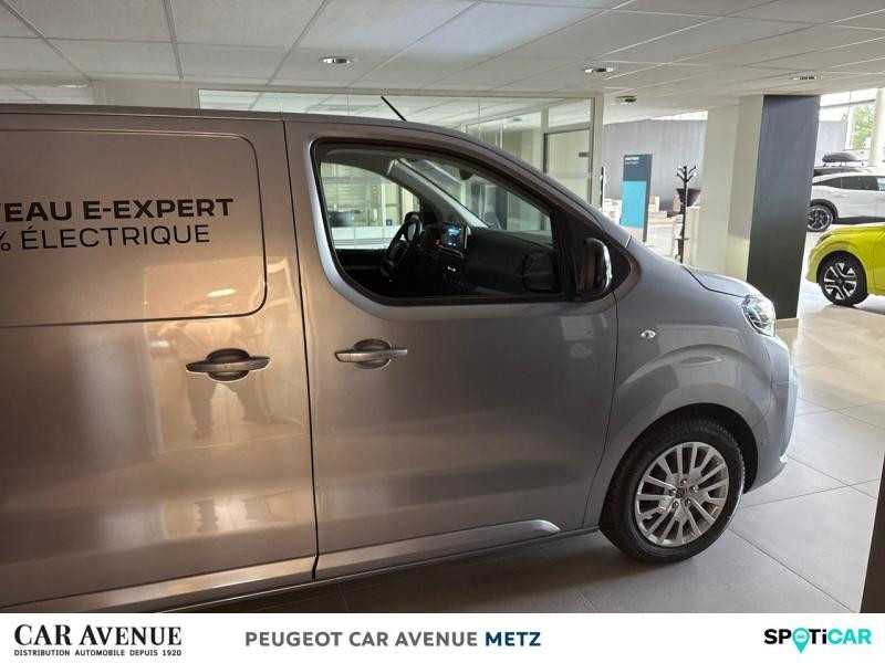 Occasion PEUGEOT Expert Fg M 100 kW Batterie 75 kWh Pack Premium Connect 2025 Gris Acier métal 40900 € à Metz