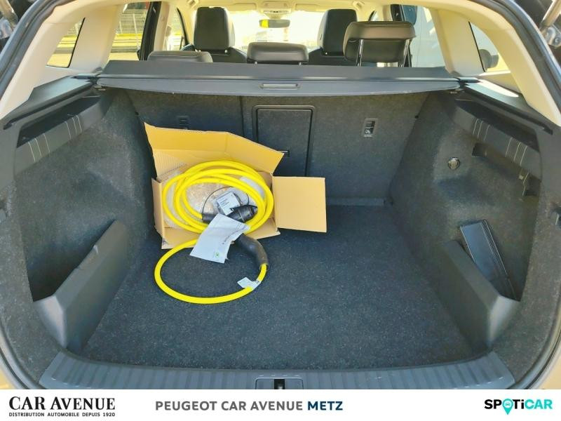 Used SKODA Enyaq iV 180ch Version  60 2023 Noir Magic nacré métallisée € 25790 in Metz