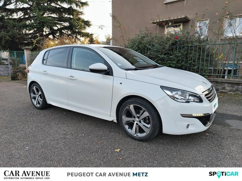 Used PEUGEOT 308 1.2 Puretech 110ch Style S&S 5p 2017 Blanc Nacré € 9990 in Metz