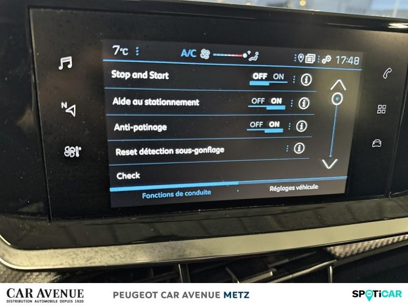 Used PEUGEOT 208 1.2 PureTech 100ch S&S Active Pack 2022 Noir Perla Nera (M) € 10990 in Metz