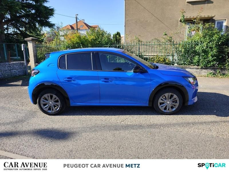 Used PEUGEOT 208 e-208 136ch Allure Pack 2022 Bleu Vertigo (V) € 17590 in Metz