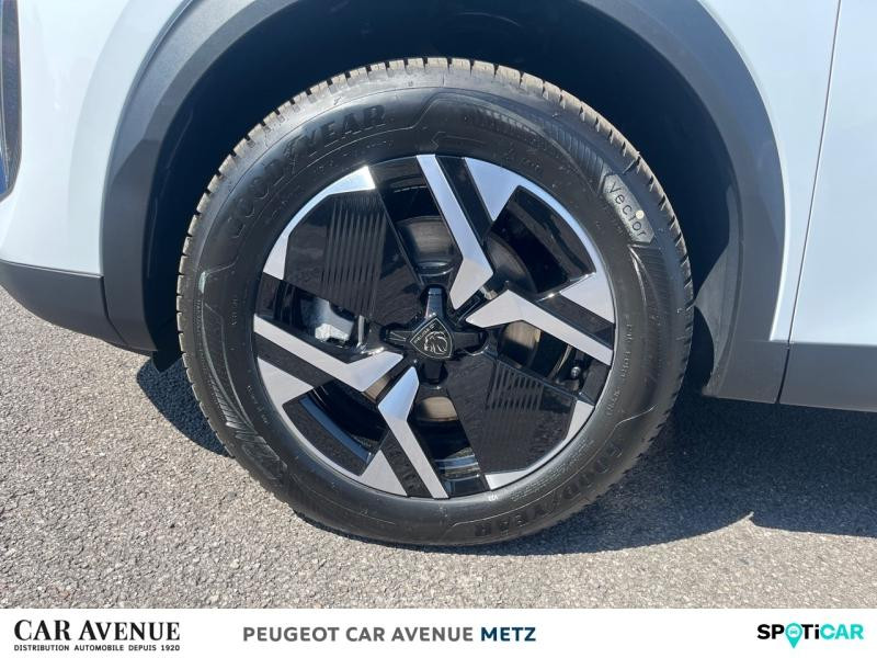 Occasion PEUGEOT 2008 1.2 Hybrid 145ch Allure e-DCS6 2025 Blanc Okénite (M) 30949 € à Metz