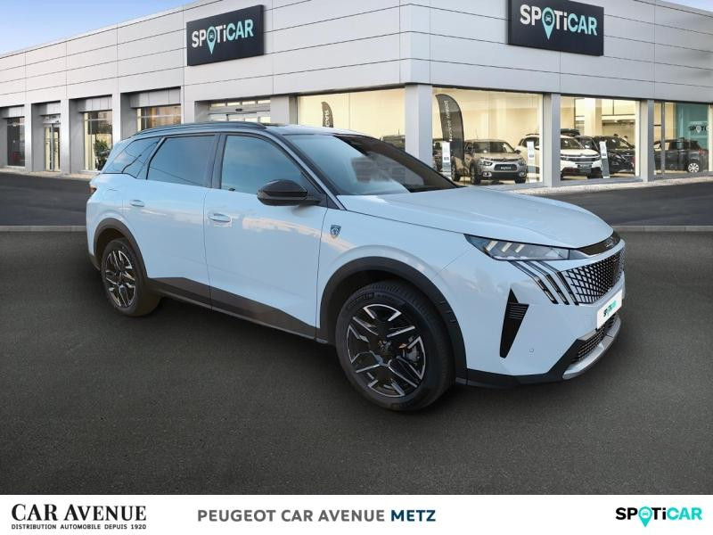 Used PEUGEOT 5008 Hybrid 136ch GT e-DCS6 2024 Blanc Okénite (M) € 36490 in Metz