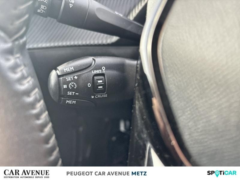 Used PEUGEOT 208 1.2 PureTech 100ch S&S Active Business 2022 Noir Perla Nera (M) € 11990 in Metz