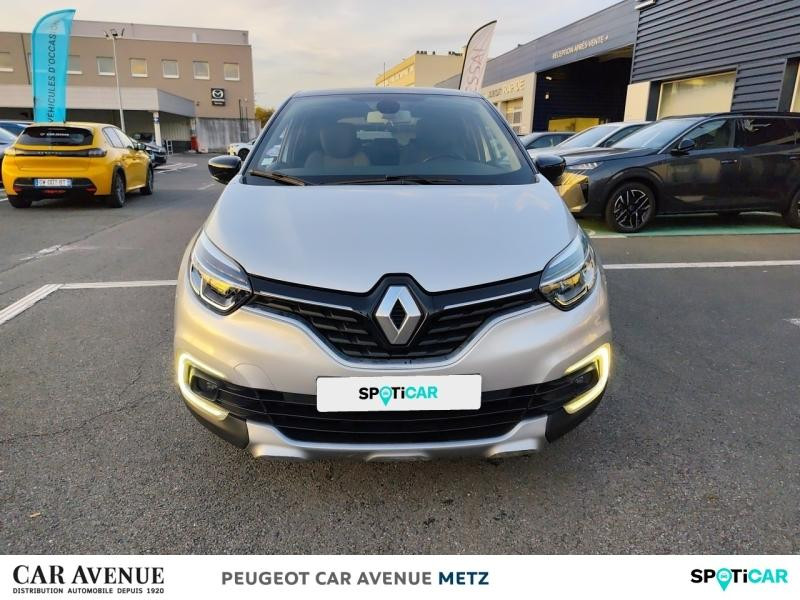 Occasion RENAULT Captur 0.9 TCe 90ch energy Intens Euro6c 2017 Gris Cassiopée/Noir Etoilé 10990 € à Metz