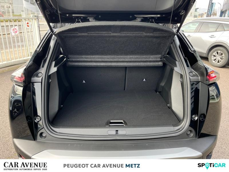 Occasion PEUGEOT 2008 1.2 Hybrid 136ch GT e-DCS6 2025 Noir Perla Nera (M) 29990 € à Metz