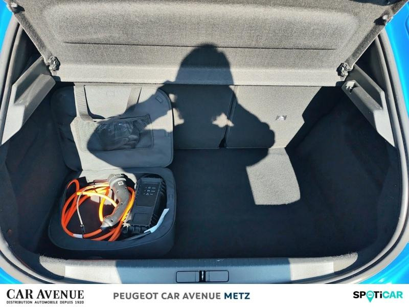 Used PEUGEOT 208 e-208 136ch Allure Pack 2022 Bleu Vertigo (V) € 17590 in Metz