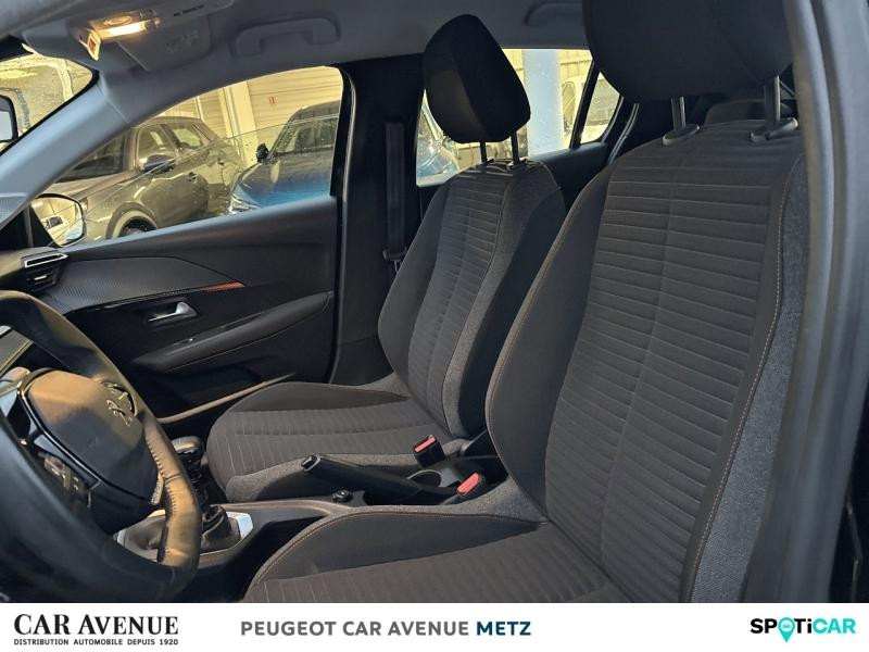 Used PEUGEOT 208 1.2 PureTech 100ch S&S Active Pack 2022 Noir Perla Nera (M) € 10990 in Metz