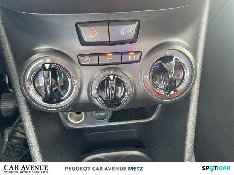 Occasion PEUGEOT 208 1.2 PureTech 82ch E6.c Active Business S&S 5p 2019 Blanc Banquise 8890 € à Metz