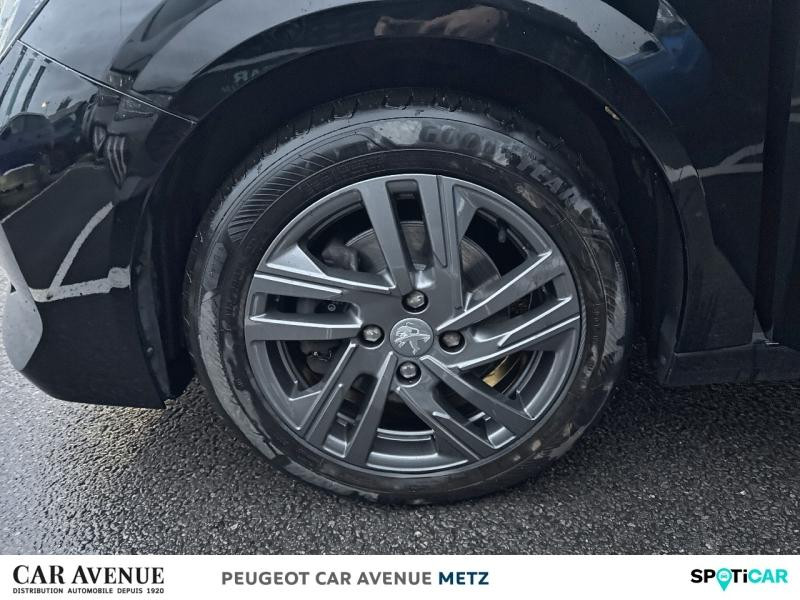 Used PEUGEOT 208 1.2 PureTech 100ch S&S Active Pack 2022 Noir Perla Nera (M) € 10990 in Metz