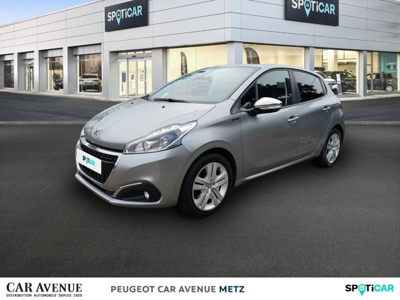 Used PEUGEOT 208 1.2 PureTech 82ch E6.c Signature 5p 2019 Gris Artense € 9299 in Metz
