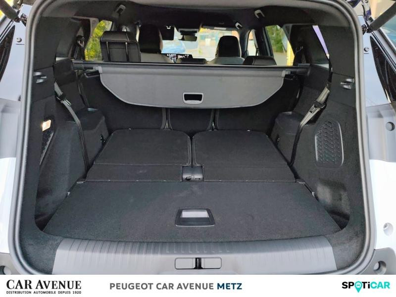 Used PEUGEOT 5008 Hybrid 136ch GT e-DCS6 2024 Blanc Okénite (M) € 36490 in Metz