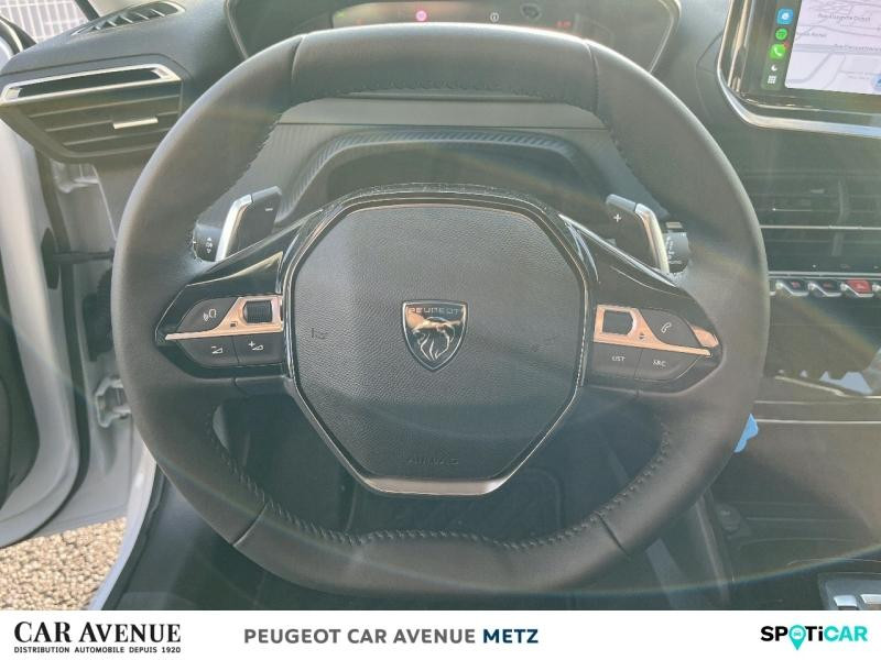 Used PEUGEOT 208 1.2 Hybrid 110ch Allure e-DCS6 2025 Blanc Okénite (M) € 23390 in Metz