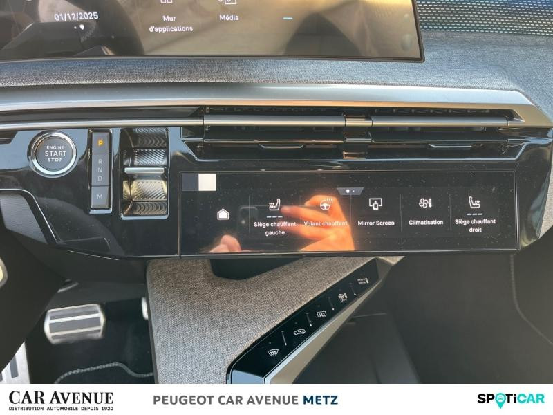 Used PEUGEOT 3008 1.2 Hybrid 145ch GT e-DCS6 2025 Bleu Ingaro (M) € 40990 in Metz