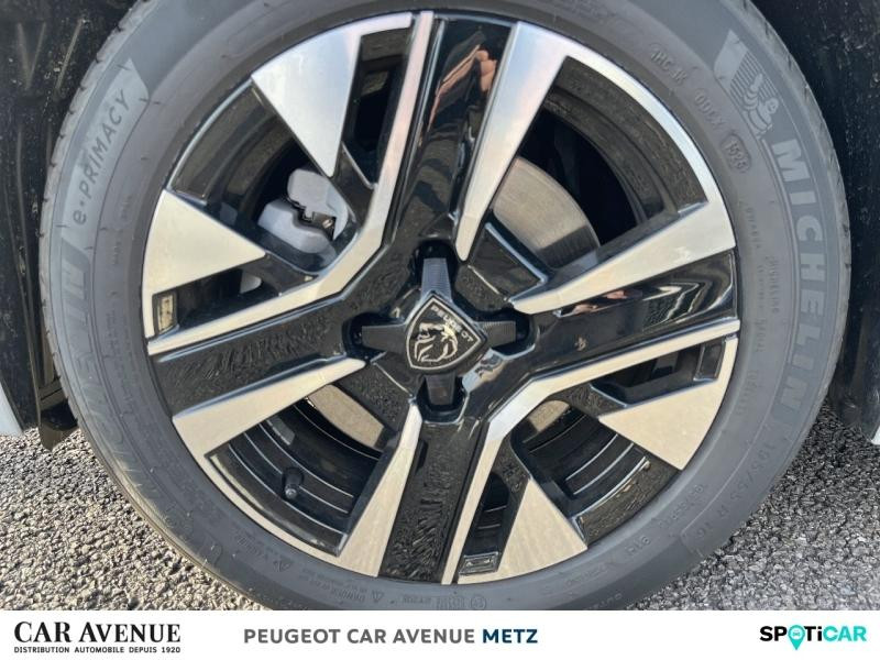 Used PEUGEOT 208 1.2 Hybrid 110ch Allure e-DCS6 2025 Blanc Okénite (M) € 23390 in Metz