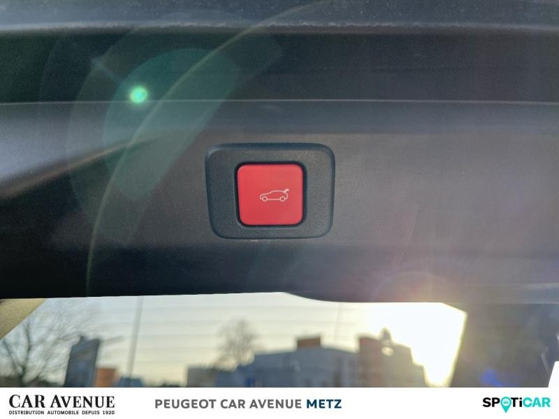 Used PEUGEOT 3008 1.2 Hybrid 145ch GT e-DCS6 2025 Bleu Ingaro (M) € 40990 in Metz