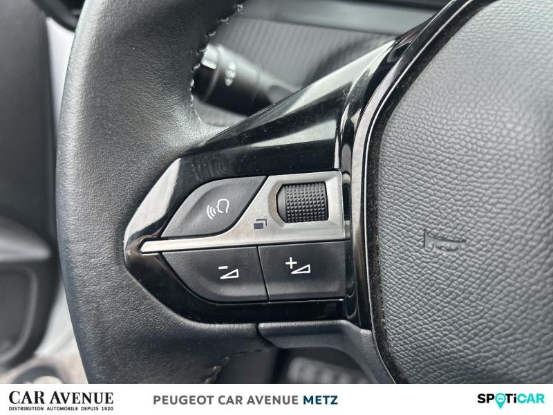 Occasion PEUGEOT 208 1.2 PureTech 100ch S&S Style 2022 Blanc Banquise (O) 14490 € à Metz