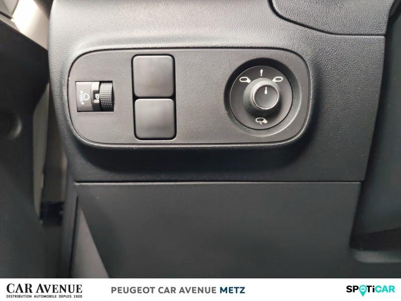 Occasion CITROEN C3 1.2 PureTech 110ch S&S Shine Pack  EAT6 2021 Sable (N) - Blanc Opale 14490 € à Metz