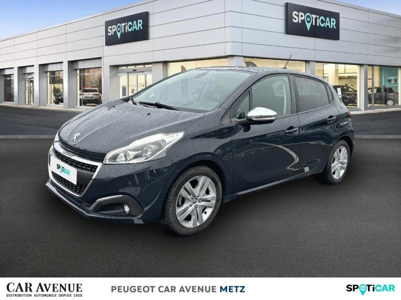 Used PEUGEOT 208 1.2 PureTech 82ch E6.c Signature 5p 2019 Gris Platinium € 9490 in Metz