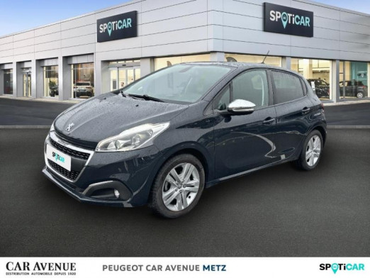 Used PEUGEOT 208 1.2 PureTech 82ch E6.c Signature 5p 2019 Gris Platinium € 9,490 in Metz