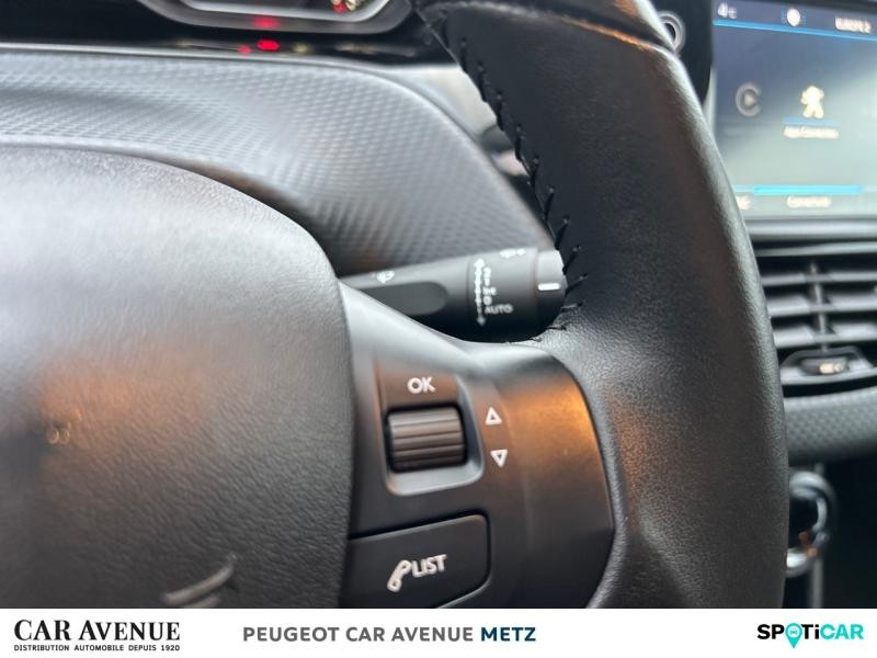 Used PEUGEOT 208 1.2 PureTech 82ch E6.c Signature 5p 2019 Gris Platinium € 9490 in Metz