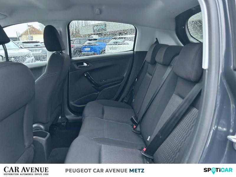 Used PEUGEOT 208 1.2 PureTech 82ch E6.c Signature 5p 2019 Gris Platinium € 9490 in Metz
