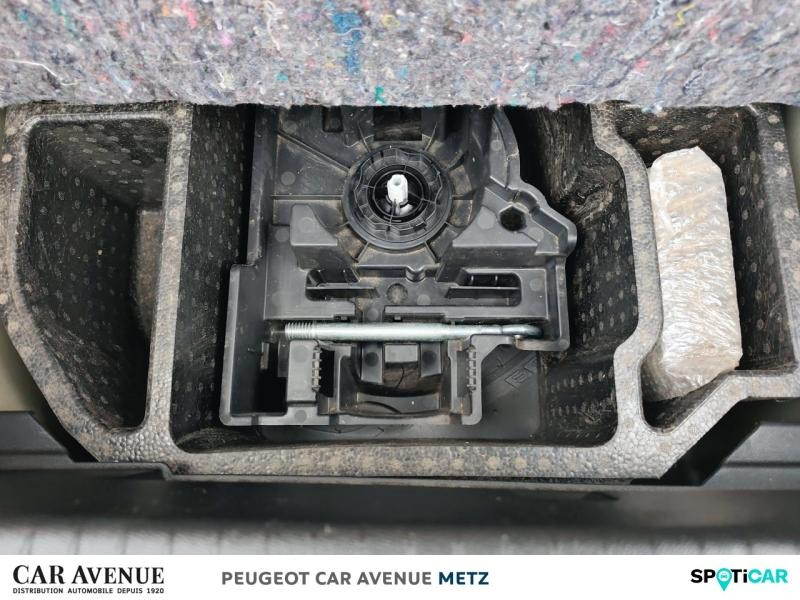 Used PEUGEOT 208 1.2 PureTech 100ch S&S Allure EAT8 2021 Jaune € 15790 in Metz