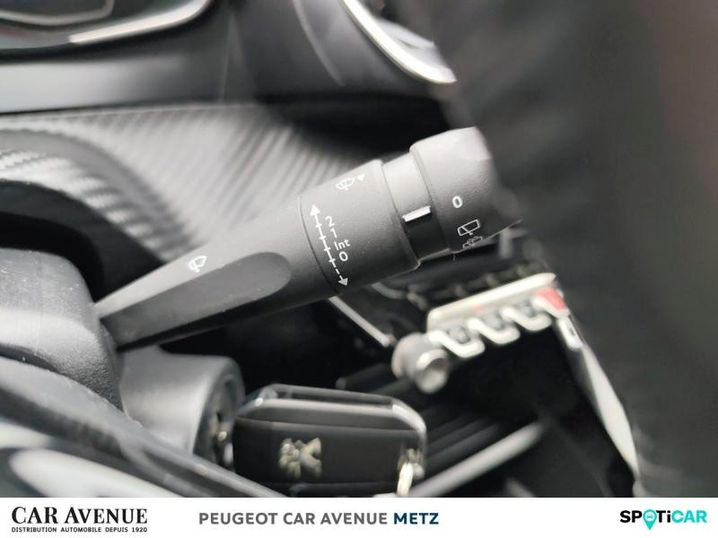 Used PEUGEOT 208 1.2 PureTech 75ch S&S Active 2021 Jaune € 11590 in Metz