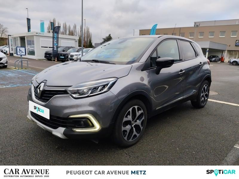 Used RENAULT Captur 1.5 dCi 90ch energy Intens Euro6c 2019 Gris Cassiopée € 13590 in Metz