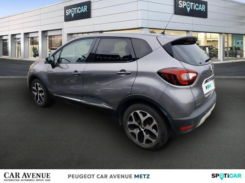 Used RENAULT Captur 1.5 dCi 90ch energy Intens Euro6c 2019 Gris Cassiopée € 13590 in Metz