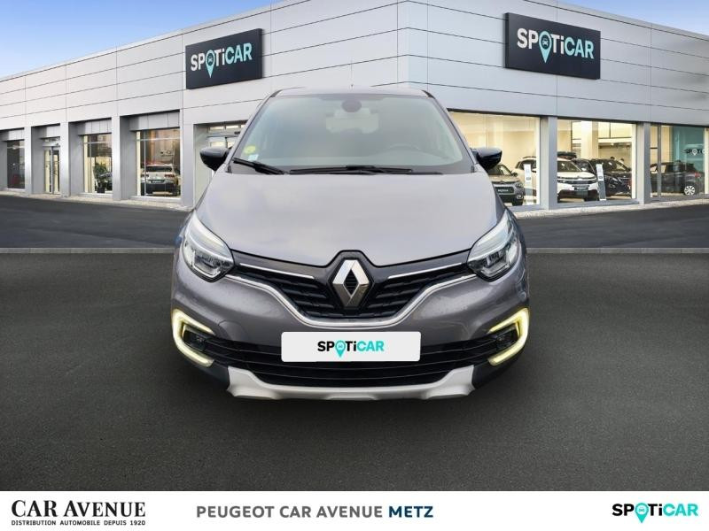 Used RENAULT Captur 1.5 dCi 90ch energy Intens Euro6c 2019 Gris Cassiopée € 13590 in Metz