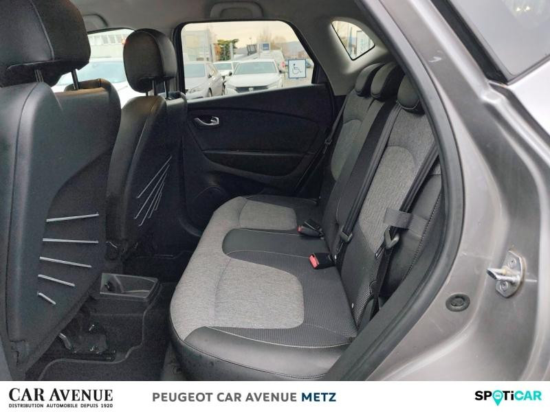 Used RENAULT Captur 1.5 dCi 90ch energy Intens Euro6c 2019 Gris Cassiopée € 13590 in Metz