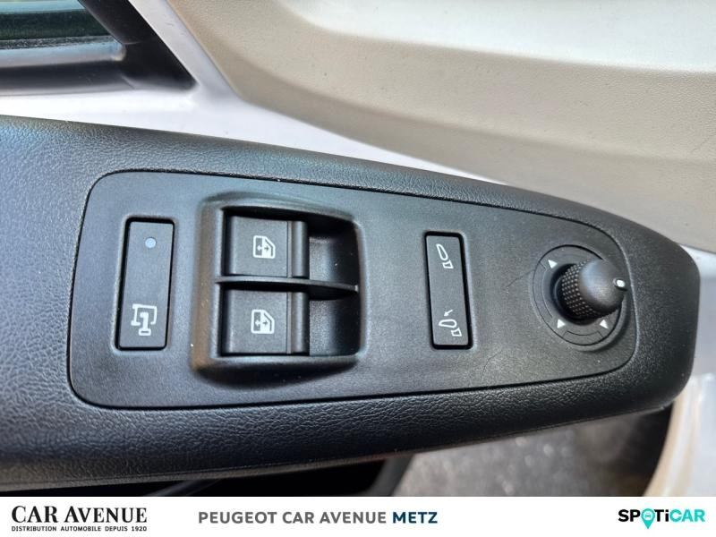 Occasion PEUGEOT Boxer Fg L2H2 3.3 120ch BlueHDi S&S Pack Asphalt 2022 P. opaque blanc icy 21290 € à Metz