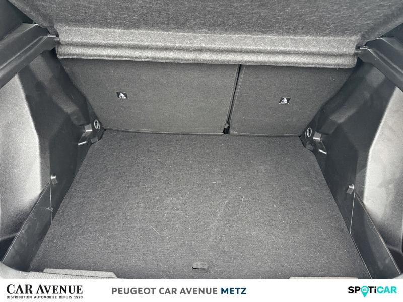 Used PEUGEOT 2008 1.2 PureTech 100ch S&S Active Pack 2022 Gris Artense (M) € 16490 in Metz