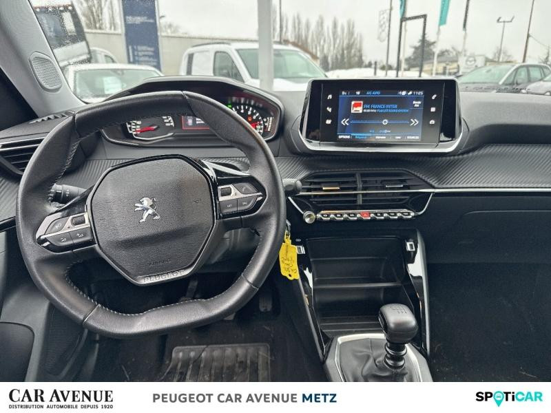 Used PEUGEOT 2008 1.2 PureTech 100ch S&S Active Pack 2022 Gris Artense (M) € 16490 in Metz