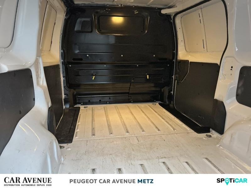 Occasion PEUGEOT Expert Fg M 1.5 BlueHDi 120ch S&S 2023 Blanc Kaolin 23400 € à Metz