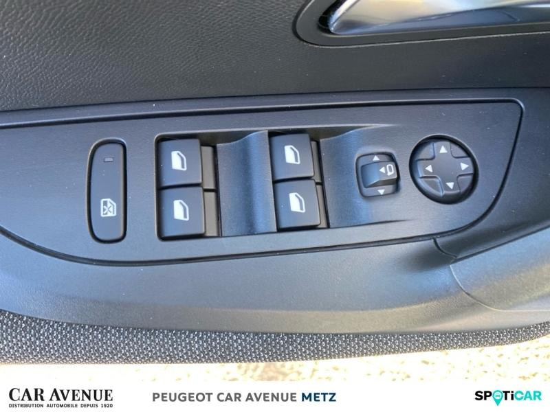 Occasion PEUGEOT 2008 e-2008 136ch Style 2021 Blanc Nacré (N) 17390 € à Metz