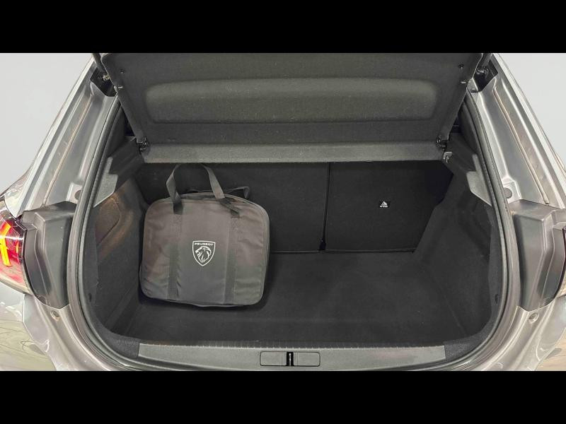 Occasion PEUGEOT 208 e-208 136ch GT 2022 Gris Artense (M) 17810 € à Metz