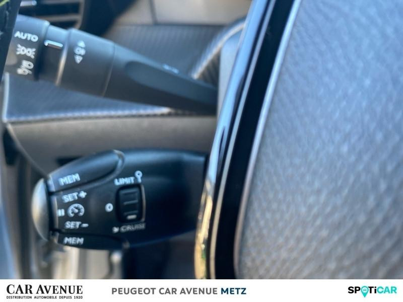 Occasion PEUGEOT 208 e-208 136ch GT Line 2020 Gris Artense 15990 € à Metz
