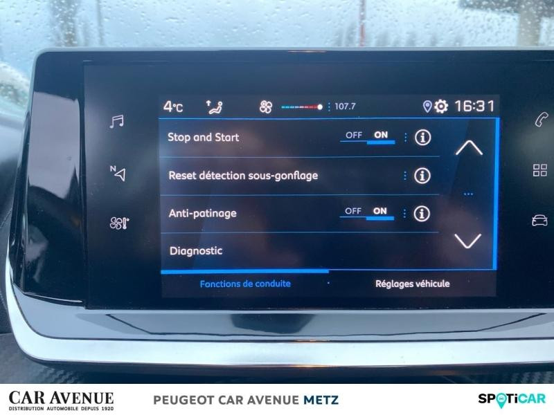 Occasion PEUGEOT 208 1.2 PureTech 75ch S&S Active 2021 Gris Artense (M) 11790 € à Metz