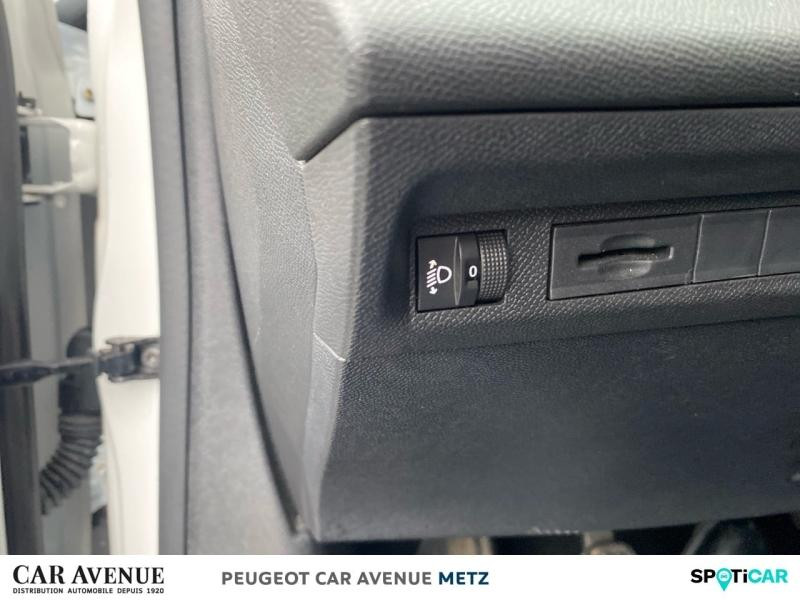 Used PEUGEOT 308 SW 1.5 BlueHDi 130ch S&S Active Pack SW 2022 Blanc Banquise (O) € 15690 in Metz