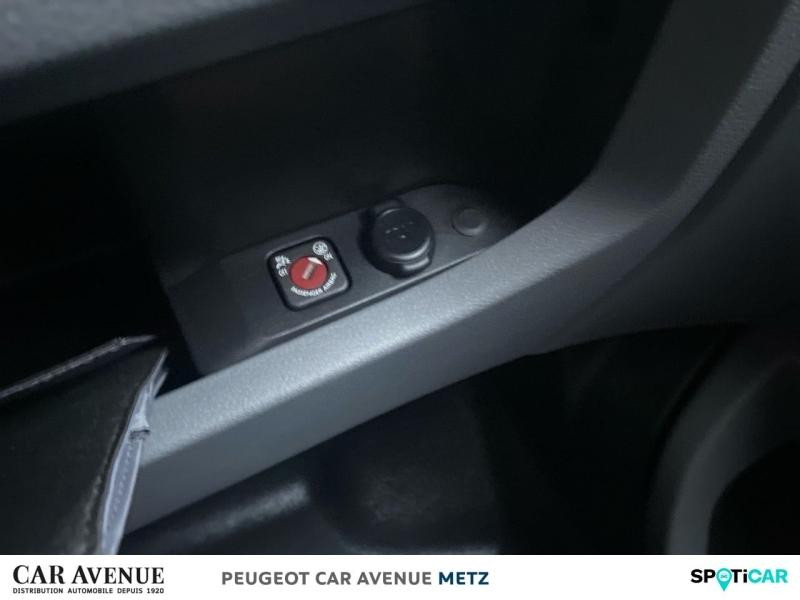 Used PEUGEOT Expert Fg M 1.5 BlueHDi 120ch S&S Premium Standard 2022 P. opaque blanc icy € 21390 in Metz