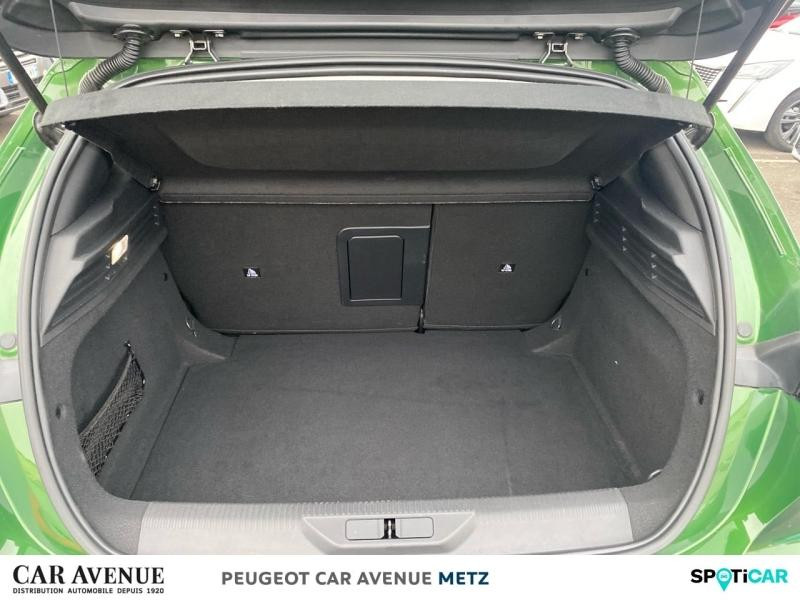 Used PEUGEOT 308 1.5 BlueHDi 130ch S&S Allure Pack 2022 Vert Olivine (M) € 17990 in Metz