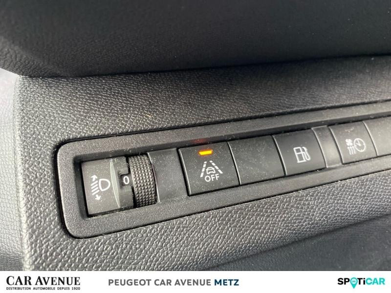 Used PEUGEOT 3008 HYBRID 225ch Allure Pack e-EAT8 2021 Gris Platinium (M) € 21890 in Metz