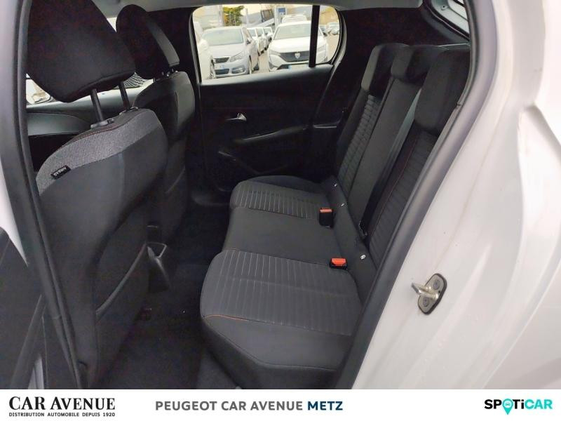 Used PEUGEOT 208 1.2 PureTech 75ch S&S Active 2021 Blanc Banquise (O) € 10790 in Metz